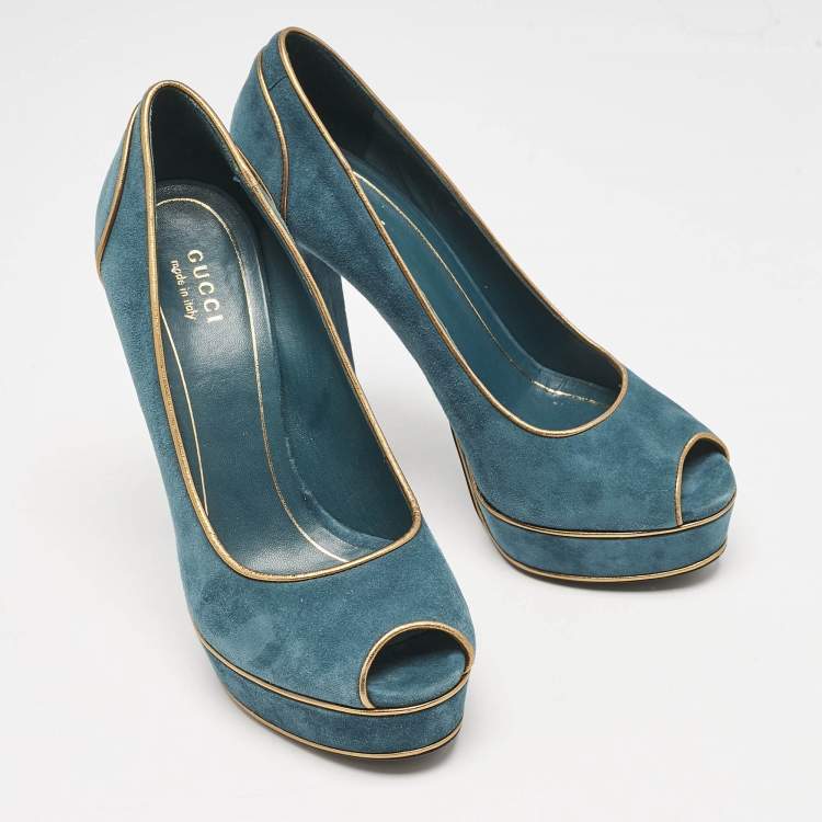 Pre Owned Gucci Blue\Gold Leather and Suede Peep Toe Pumps Size 39