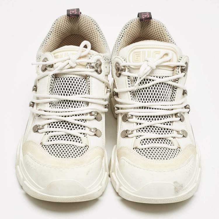 مملوكة مسبقًا Gucci White Canvas and Leather Flashtrek Chunky Sneakers Size 38