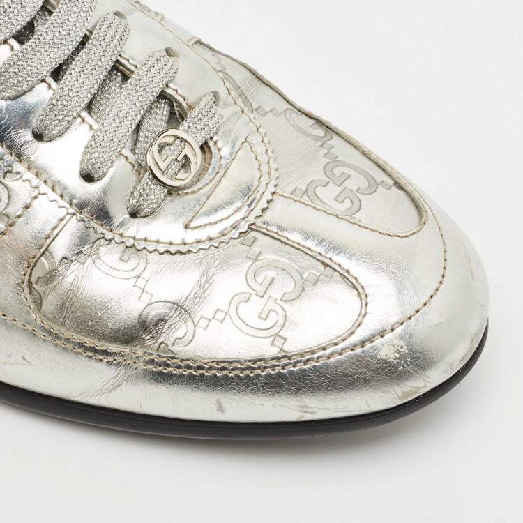 Pre Owned Gucci Silver Guccissima Leather Low Top Sneakers Size 38.5