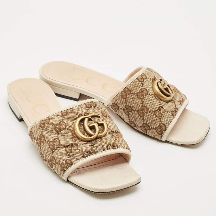 مملوكة مسبقًا Gucci Beige/Cream GG Canvas and Leather GG Marmont Flat Slides Size 37.5