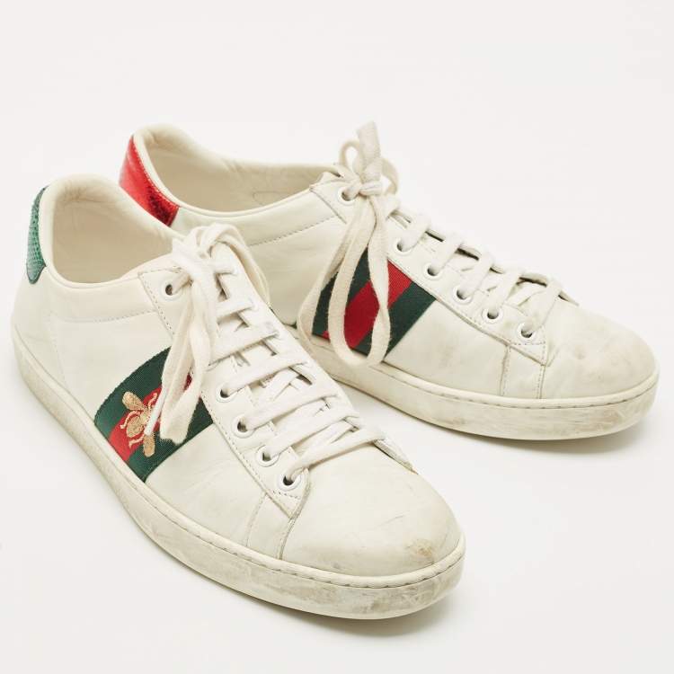 مملوكة مسبقًا Gucci White Leather Ace Bee Embroidered Low Top Sneakers Size 38