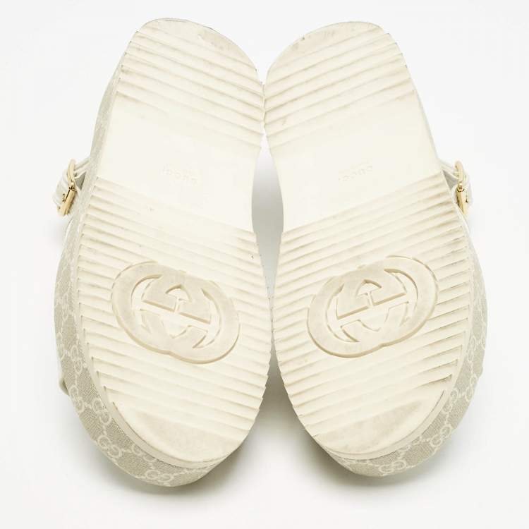 Pre Owned Gucci White/Beige GG Supreme Canvas Platform Sandals Size 38.5