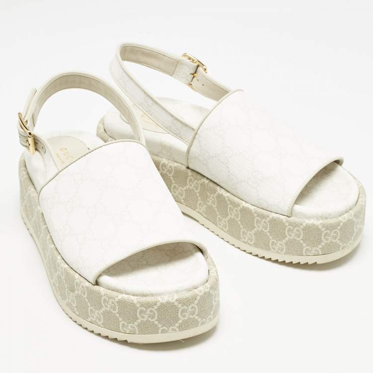 Pre Owned Gucci White/Beige GG Supreme Canvas Platform Sandals Size 38.5