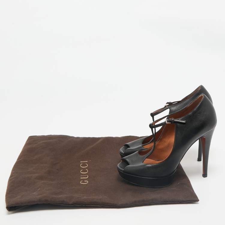Pre Owned Gucci Black Leather Betty T-Strap Platform Pumps Size 36.5