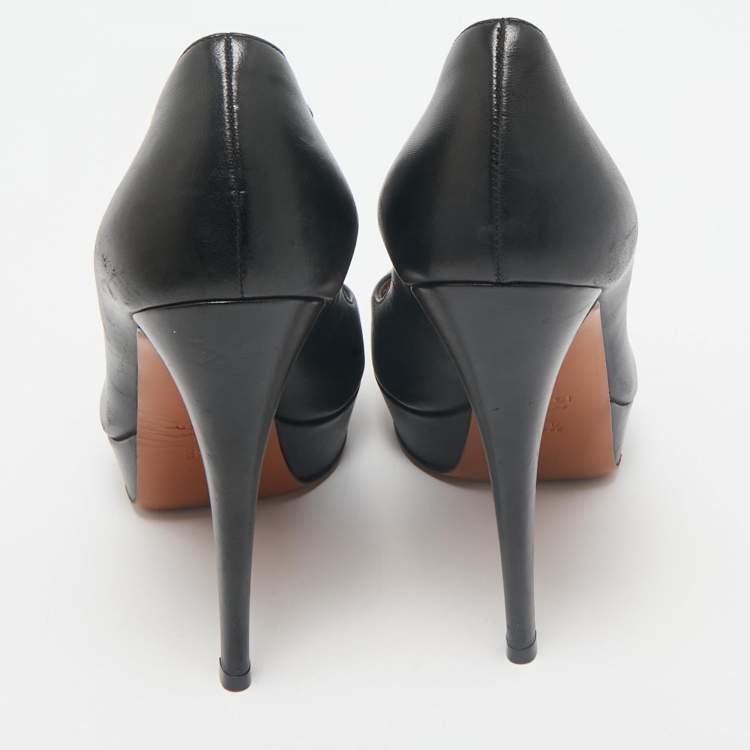Pre Owned Gucci Black Leather Betty T-Strap Platform Pumps Size 36.5