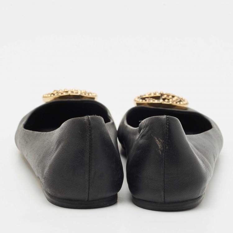 مملوكة مسبقًا Gucci Black Leather Interlocking G Spike Ballet Flats Size 37.5