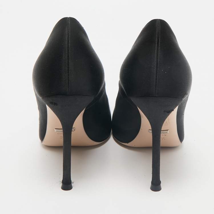 Pre Owned Gucci Black Satin Dionysus Crystals Pumps Size 38.5