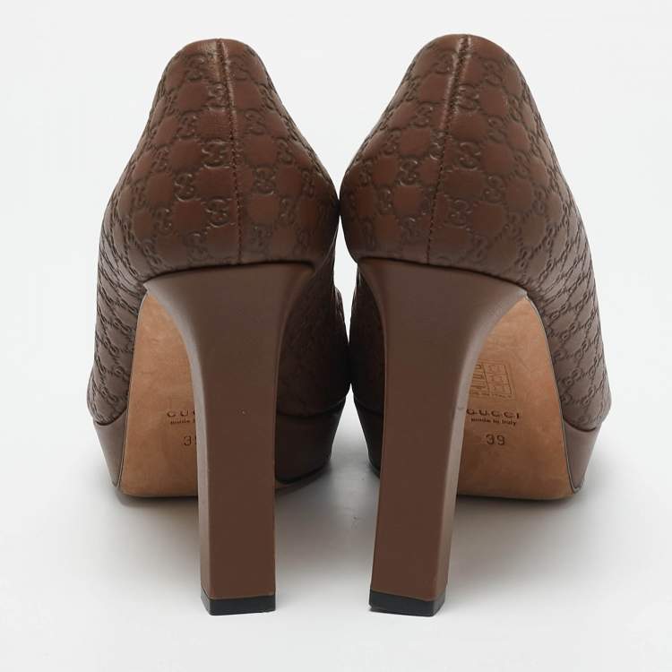 Pre Owned Gucci Brown Microguccissima Leather Peep Toe Platform Pumps Size 39
