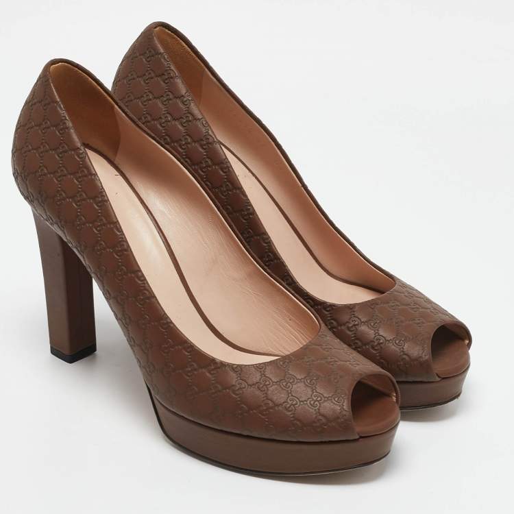 Pre Owned Gucci Brown Microguccissima Leather Peep Toe Platform Pumps Size 39