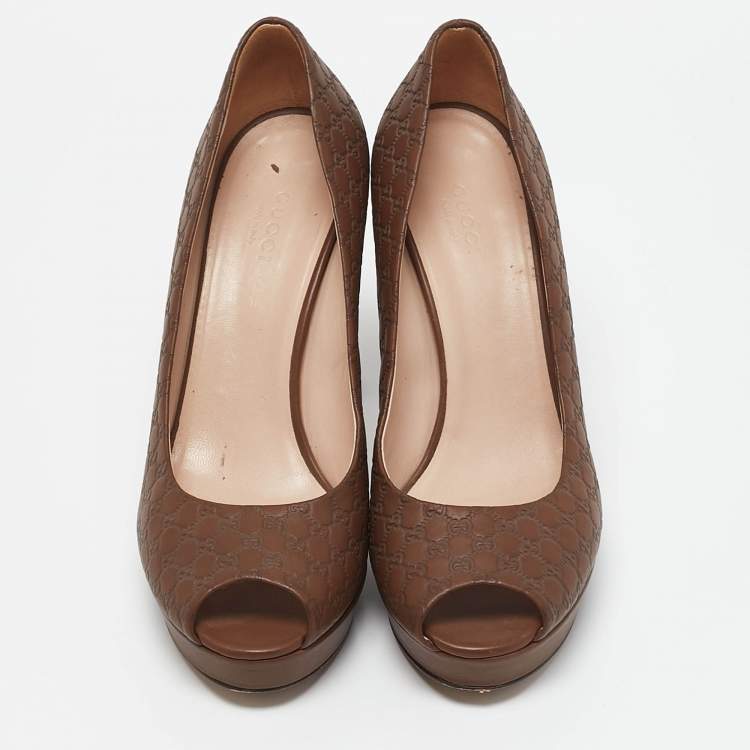 Pre Owned Gucci Brown Microguccissima Leather Peep Toe Platform Pumps Size 39