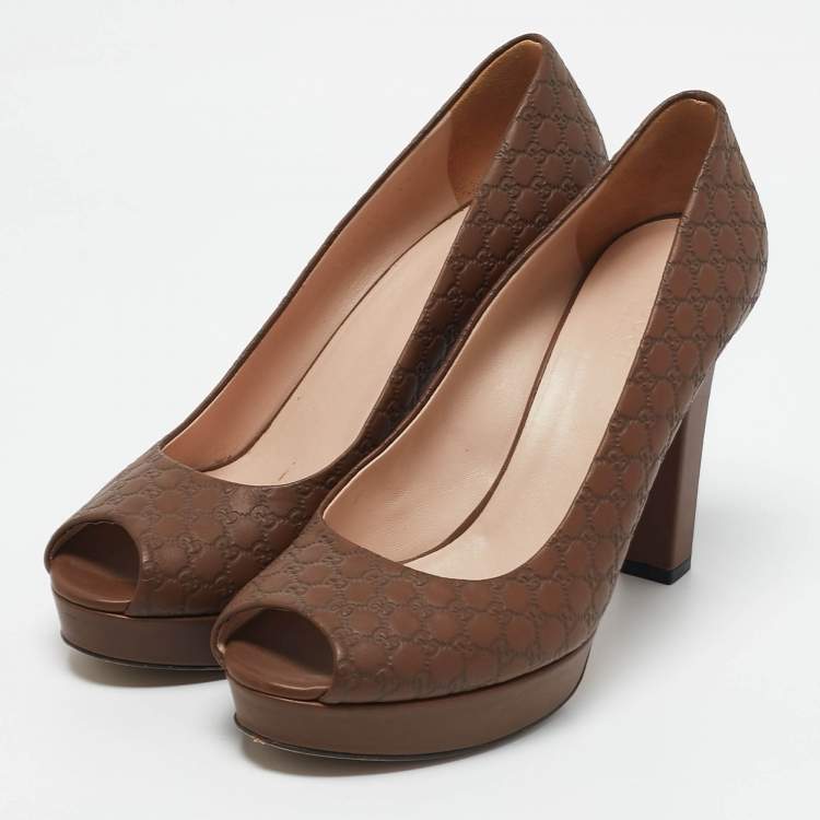 Pre Owned Gucci Brown Microguccissima Leather Peep Toe Platform Pumps Size 39