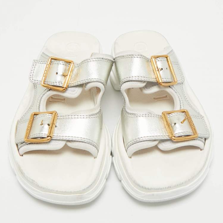 Pre Owned Gucci Metallic Silver Leather Aguru Buckle Chunky Slide Sandals Size 37.5