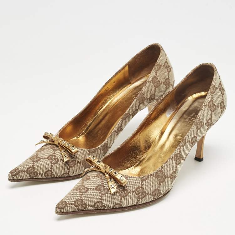 Pre Owned Gucci Beige GG Canvas and Leather Crystal Embellished Bow Pumps Size 37