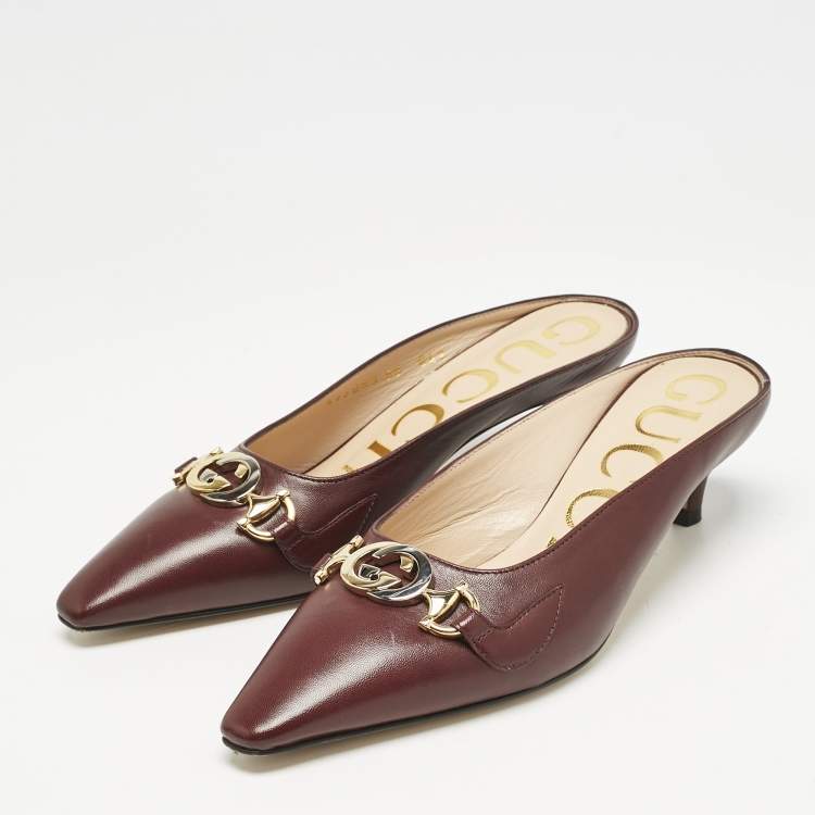 Pre Owned Gucci Burgundy Leather Unia Crystal Embellished Mules Size 35