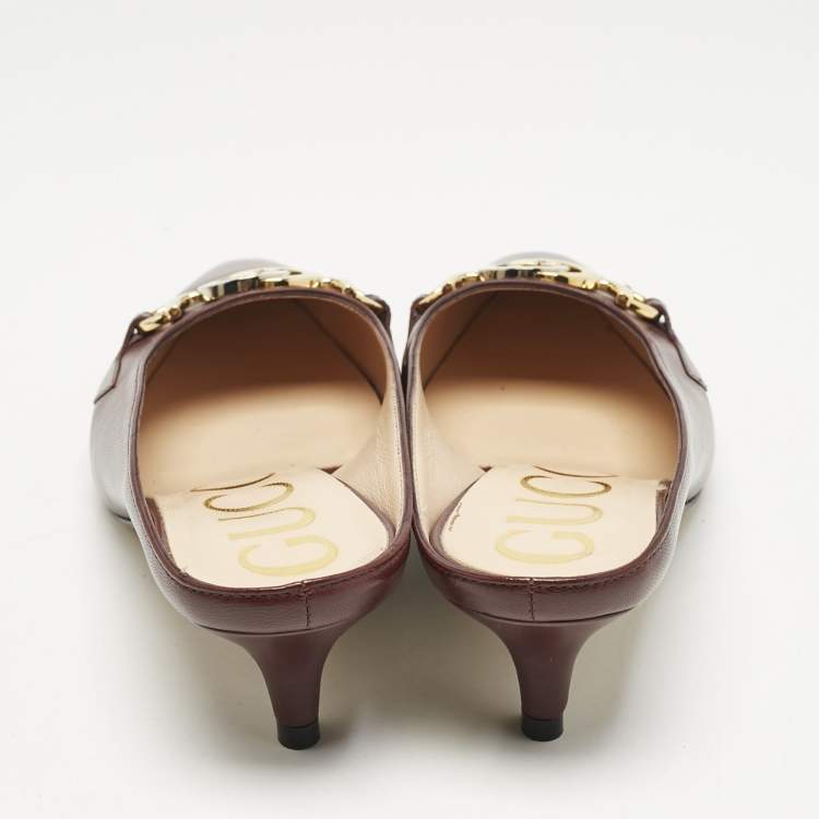 Pre Owned Gucci Burgundy Leather Unia Crystal Embellished Mules Size 35