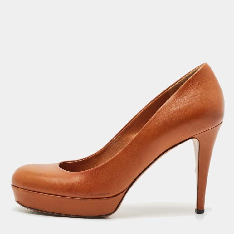 Pre Owned Gucci Brown Leather Betty Platform Pumps Size 38
