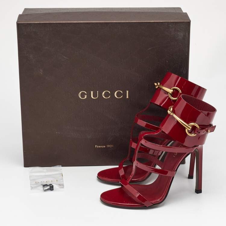 Pre Owned Gucci Burgundy Patent Leather Horsebit Ursula Sandals Size 35