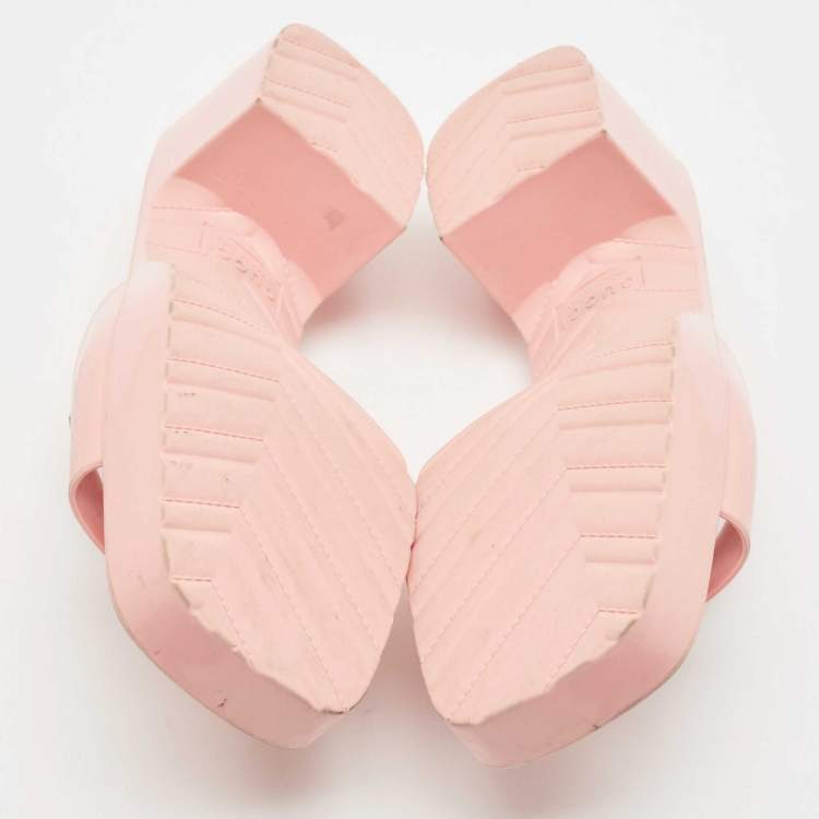 Pre Owned Gucci Pink Rubber Logo Platform Slides Size 36