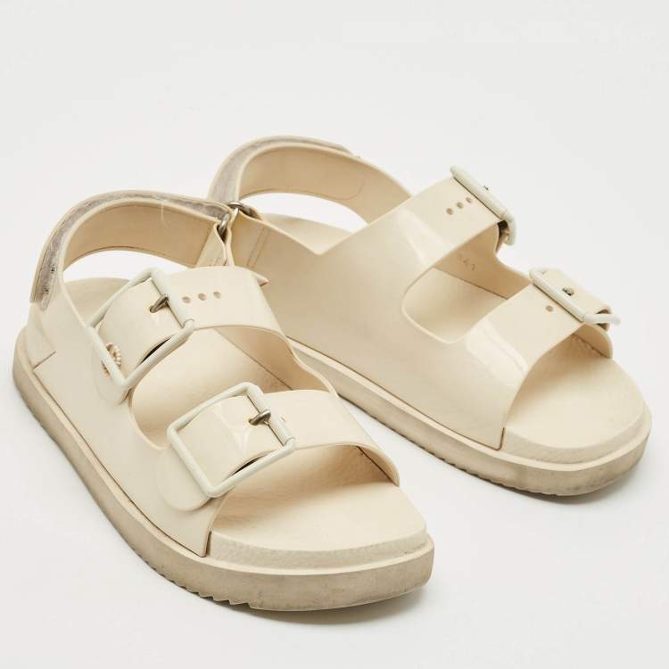 Pre Owned Gucci Off White Rubber Double G Logo Dusty Ankle Strap Flat Sandals Size 36