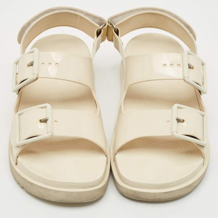 Pre Owned Gucci Off White Rubber Double G Logo Dusty Ankle Strap Flat Sandals Size 36