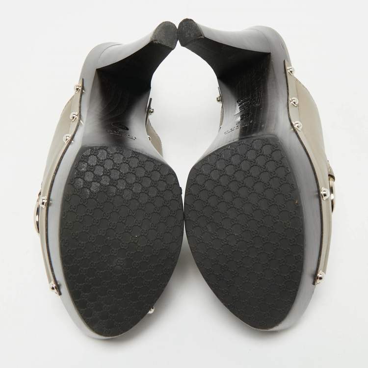 Pre Owned Gucci Grey Leather Icon Bit Platform Clogs Size 40.5