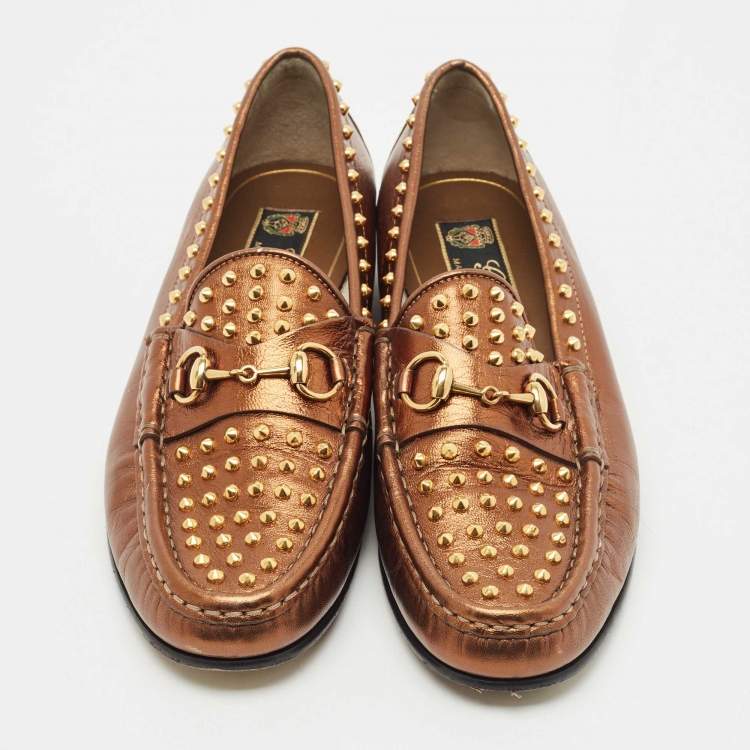 Pre Owned Gucci Gold Leather Spike Embellished Slip On Loafers Size 38