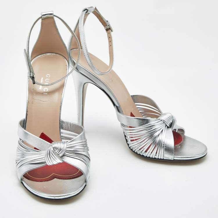 Pre Owned Gucci Silver Leather Allie Knot Ankle Strap Sandals Size 36