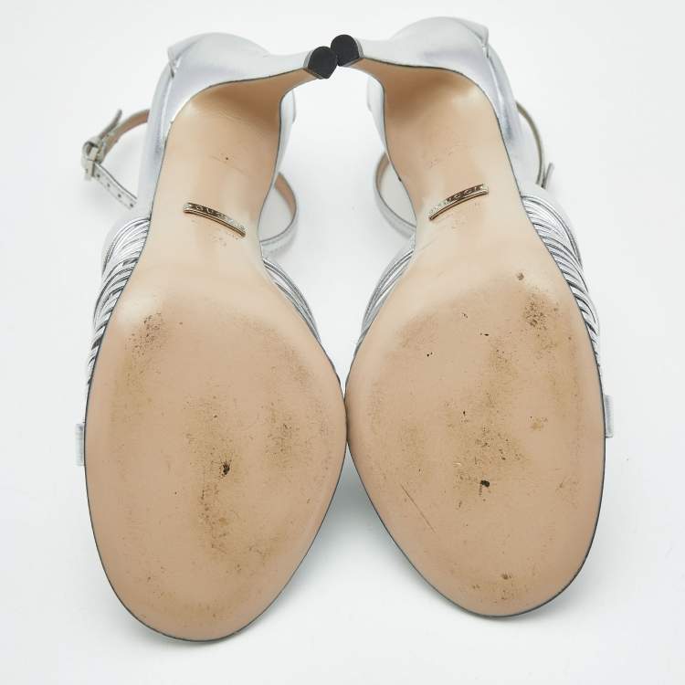 Pre Owned Gucci Silver Leather Allie Knot Ankle Strap Sandals Size 36