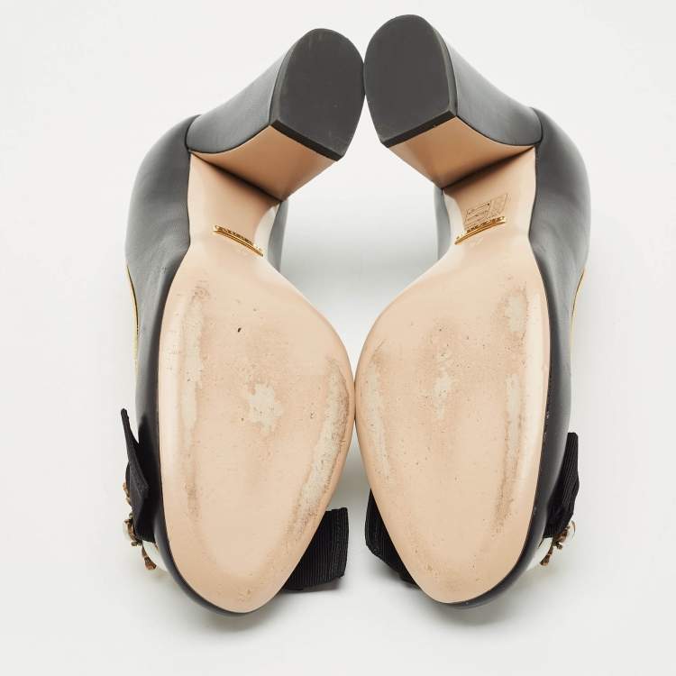 Pre Owned Gucci Black/Gold Leather Bee Pearl Embellished Block Heel Pumps Size 37
