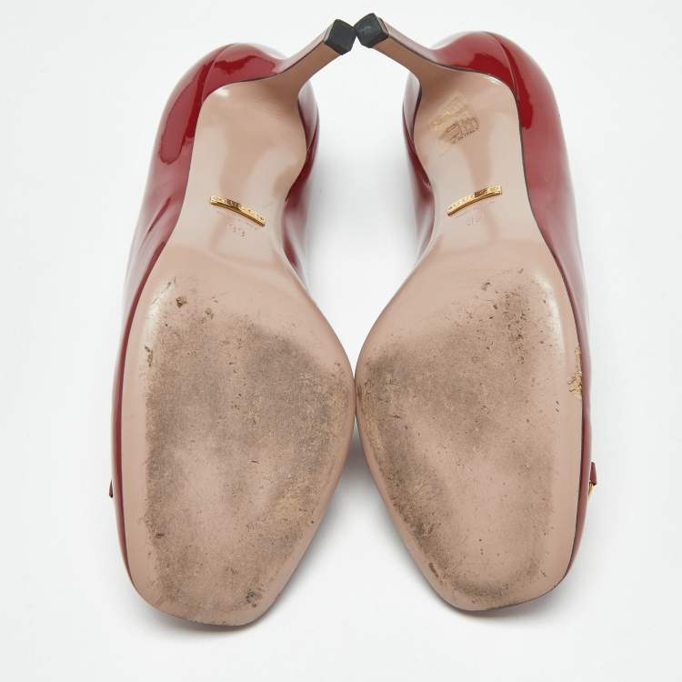 Pre Owned Gucci Red Patent Leather Jolene Horsebit Pumps Size 39