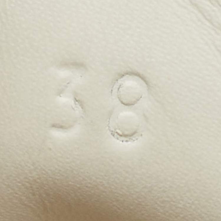 Pre Owned Gucci White Leather Ace Bee Embroidered Low Top Sneakers Size 38