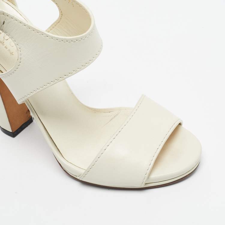 Pre Owned Gucci Cream Leather Lifford Bamboo Buckle Block Heel Sandals Size 37.5