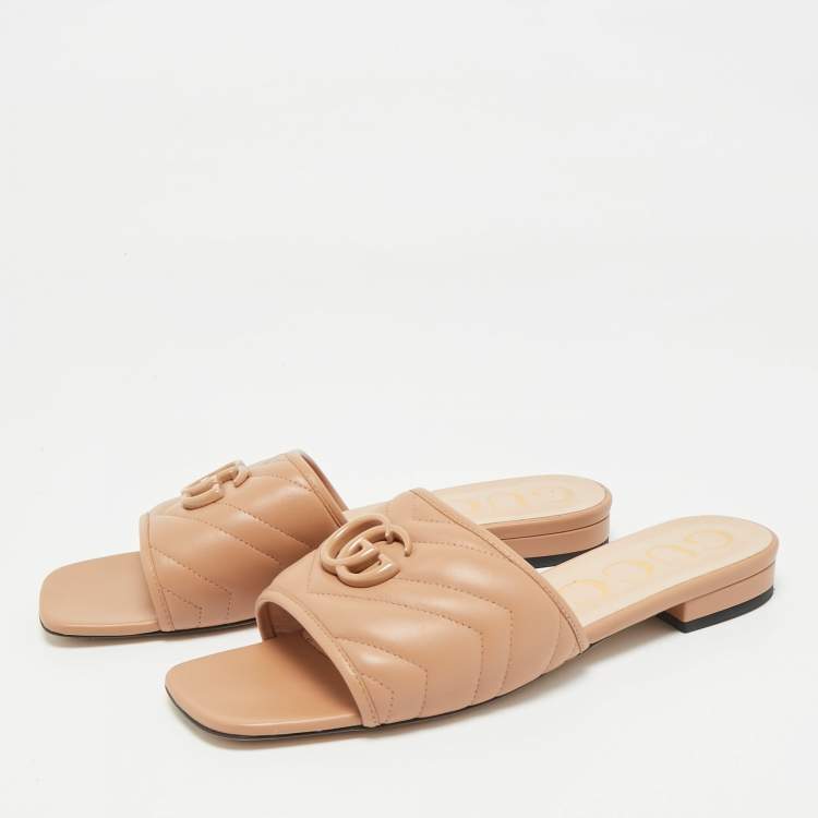 Pre Owned Gucci Beige Leather Interlocking G Cut Out Flat Slides Size 40