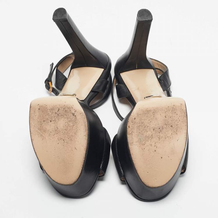 مملوكة مسبقًا Gucci Black Patent Leather Horsebit Platform Ankle Strap Sandals Size 38