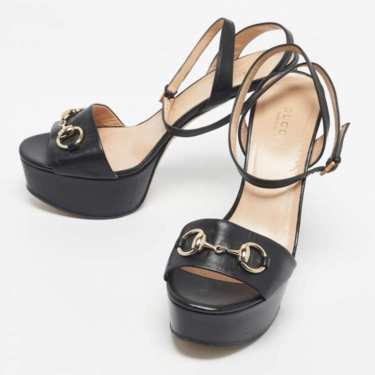 مملوكة مسبقًا Gucci Black Patent Leather Horsebit Platform Ankle Strap Sandals Size 38