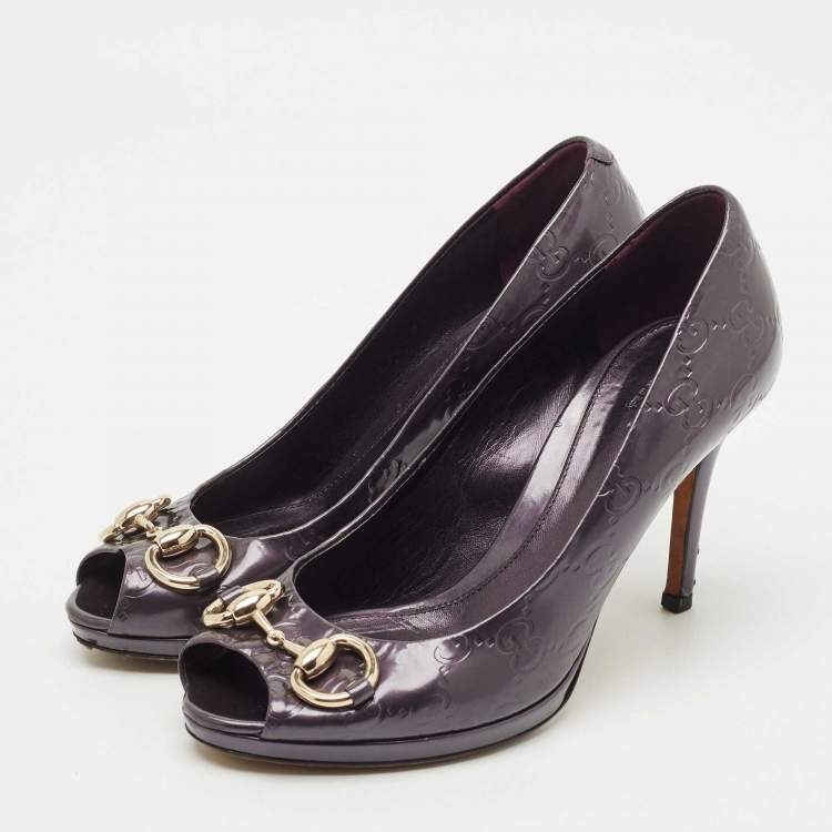 مملوكة مسبقًا Gucci Purple Guccissima Patent Leather Horsebit Peep Toe Pumps Size 35.5