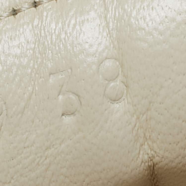 Pre Owned Gucci x Disney Off White Leather Mickey Mouse Rhyton Sneakers Size 38