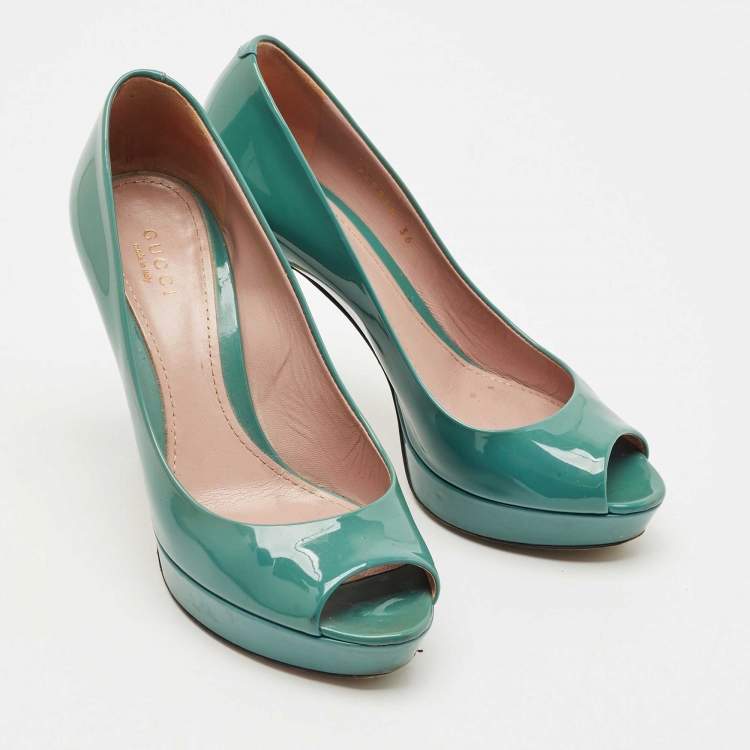 Pre Owned Gucci Blue Patent Leather Platform Peep Toe Pumps Size 36