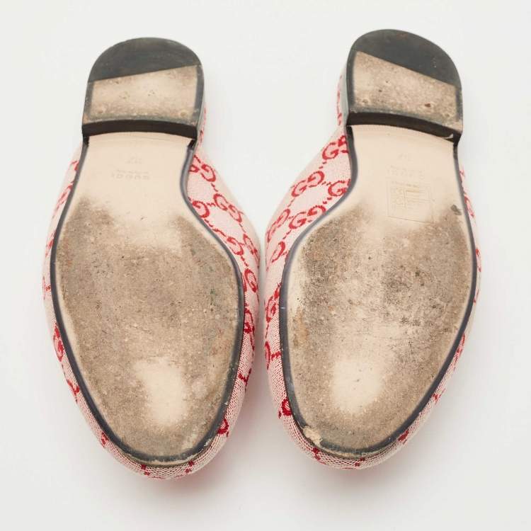 Pre Owned Gucci Red GG Supreme Canvas Princetown Flat Mules Size 37
