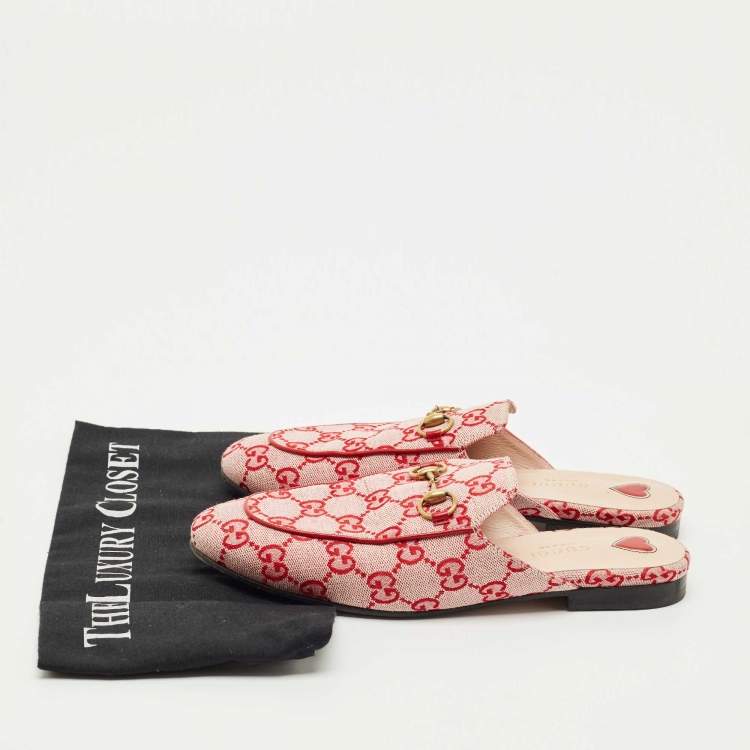 Pre Owned Gucci Red GG Supreme Canvas Princetown Flat Mules Size 37