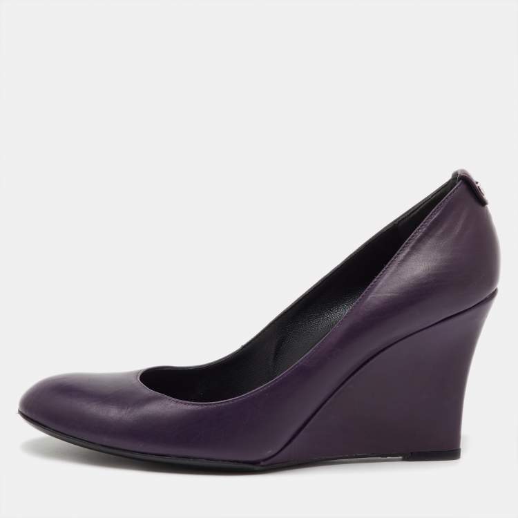 Pre Owned Gucci Purple Leather Wedge Round Toe Pumps Size 38.5