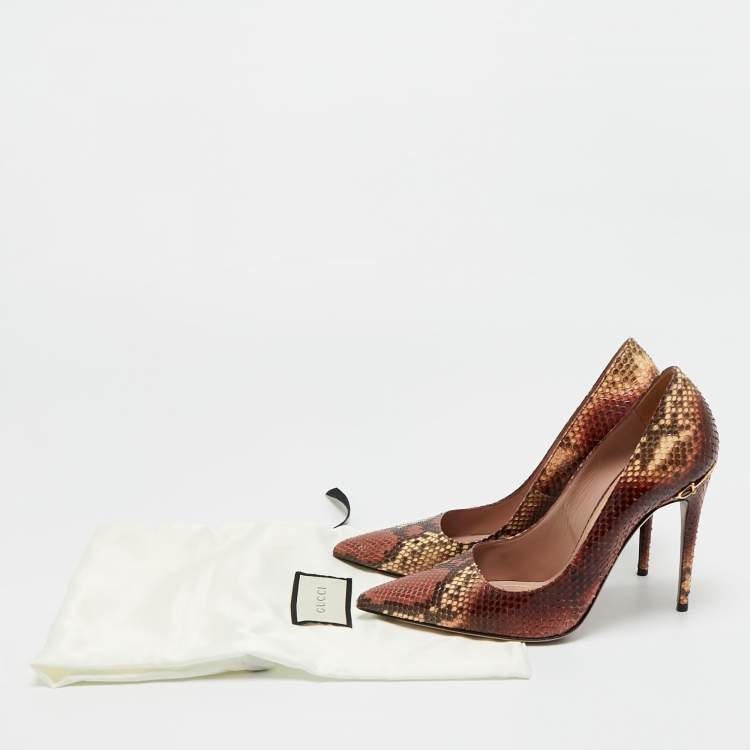 Pre Owned Gucci Brown/Cream Python Leather Pointed Toe Pumps Size 38