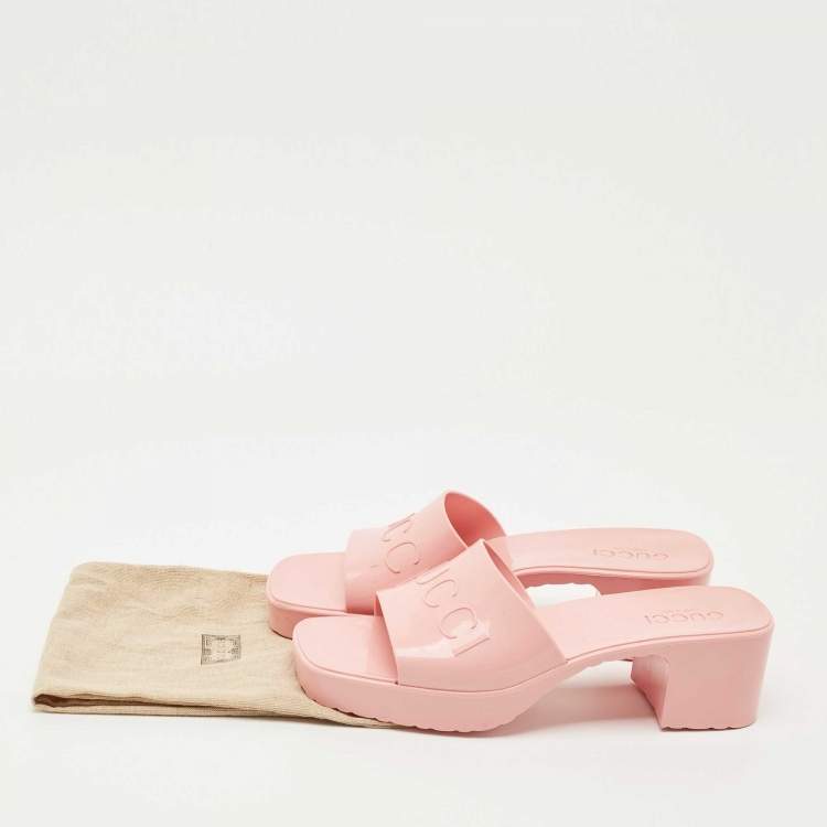 Pre Owned Gucci Pink Rubber Embossed Logo Block Heel Slide Sandals Size 39