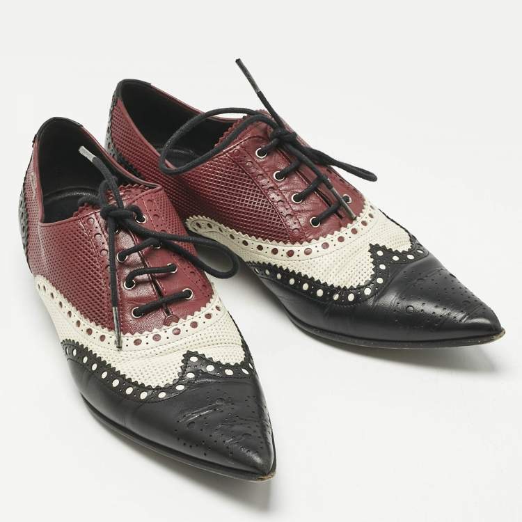 Pre Owned Gucci Burgundy Leather Lace Up  Brogues Size 36