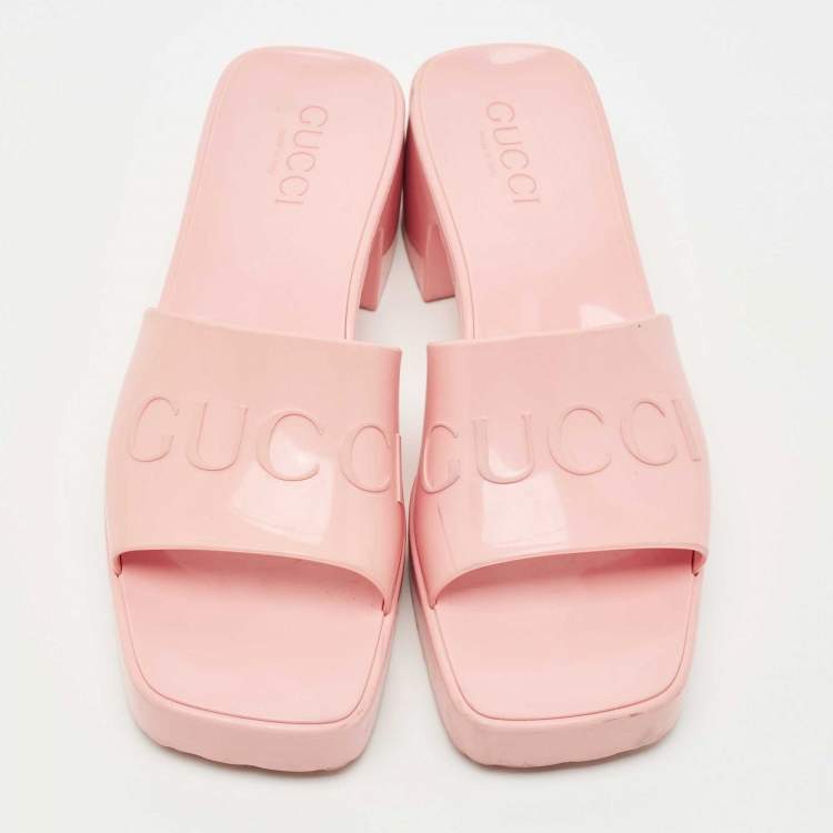Pre Owned Gucci Pink Rubber Embossed Logo Block Heel Slide Sandals Size 37