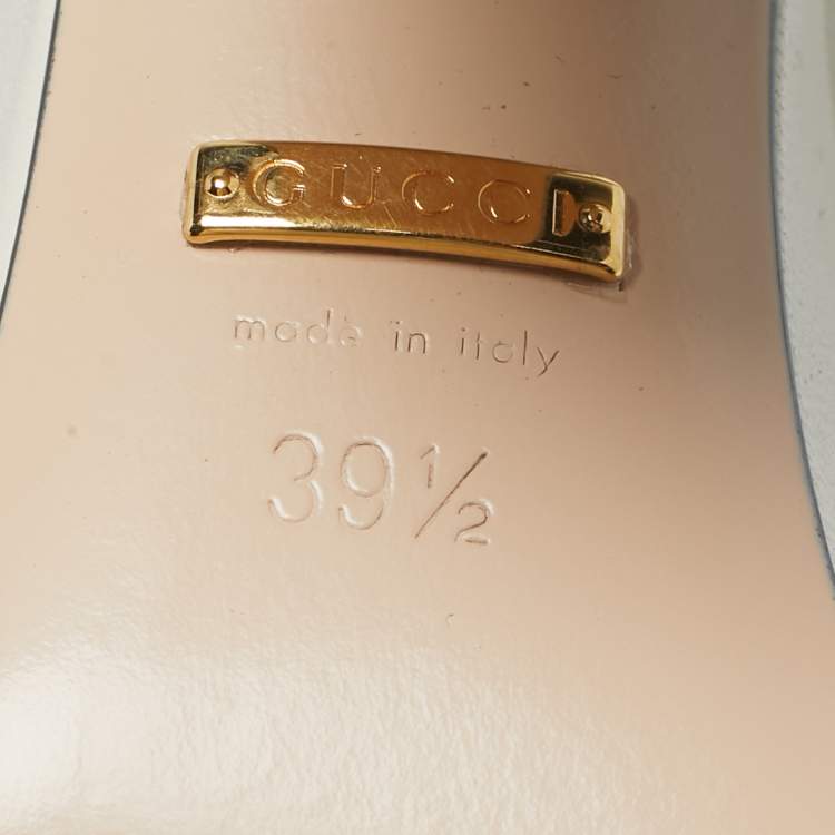 مملوكة مسبقًا Gucci Off White Leather Horsebit Platform Block Heel Ankle Strap Sandals Size 39.5