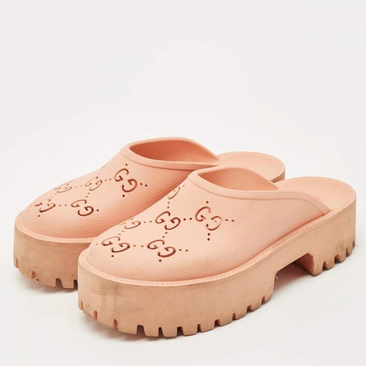 Pre Owned Gucci Orange Rubber Acetate Clogs Size 40