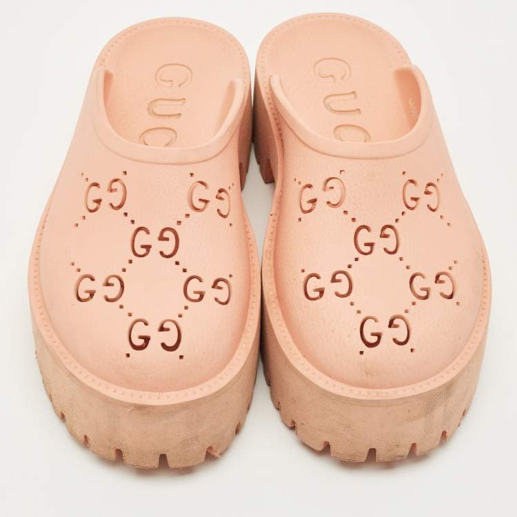 Pre Owned Gucci Orange Rubber Acetate Clogs Size 40