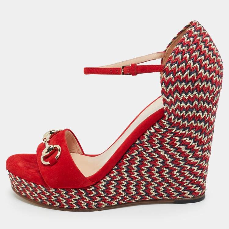 Pre Owned Gucci Red Suede Horse Bit  Carolina Wedge Sandals Size 37