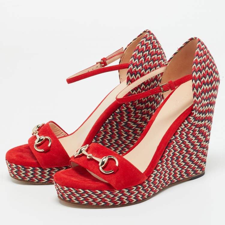 Pre Owned Gucci Red Suede Horse Bit  Carolina Wedge Sandals Size 37